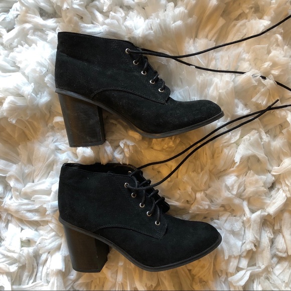 Laced Booties - Picture 2 of 8